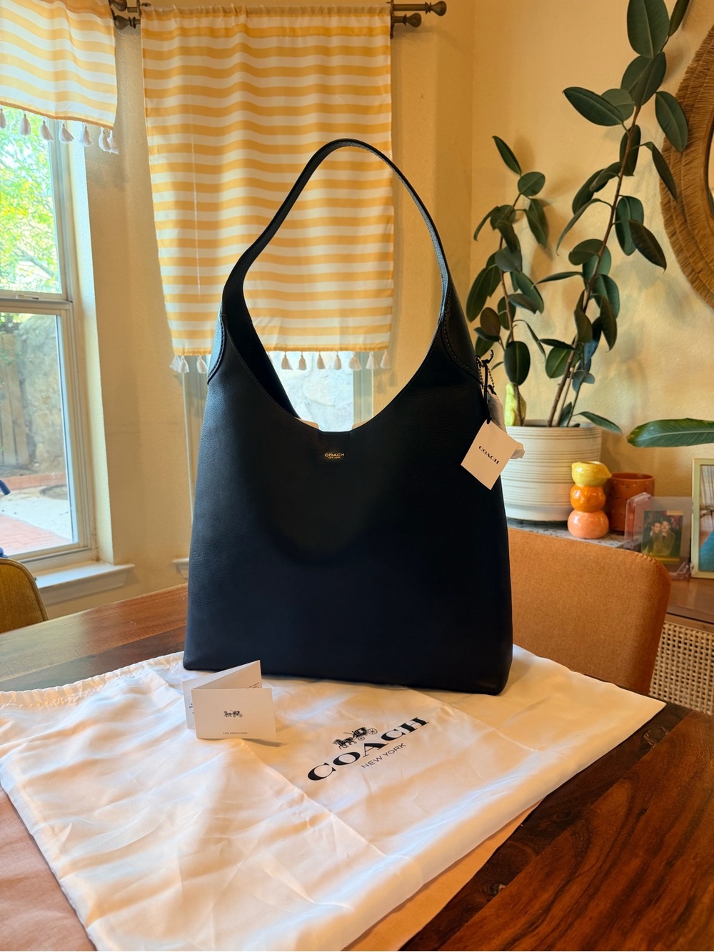 COACH Black Leather Shoulder Bag Brooklyn 39